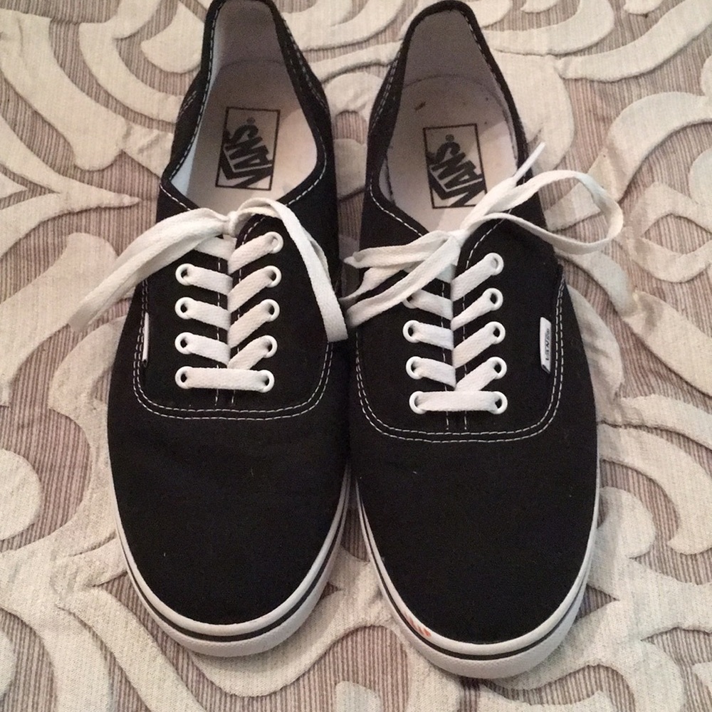 Vans OFF THE WALL dark blue size 9.5. A3